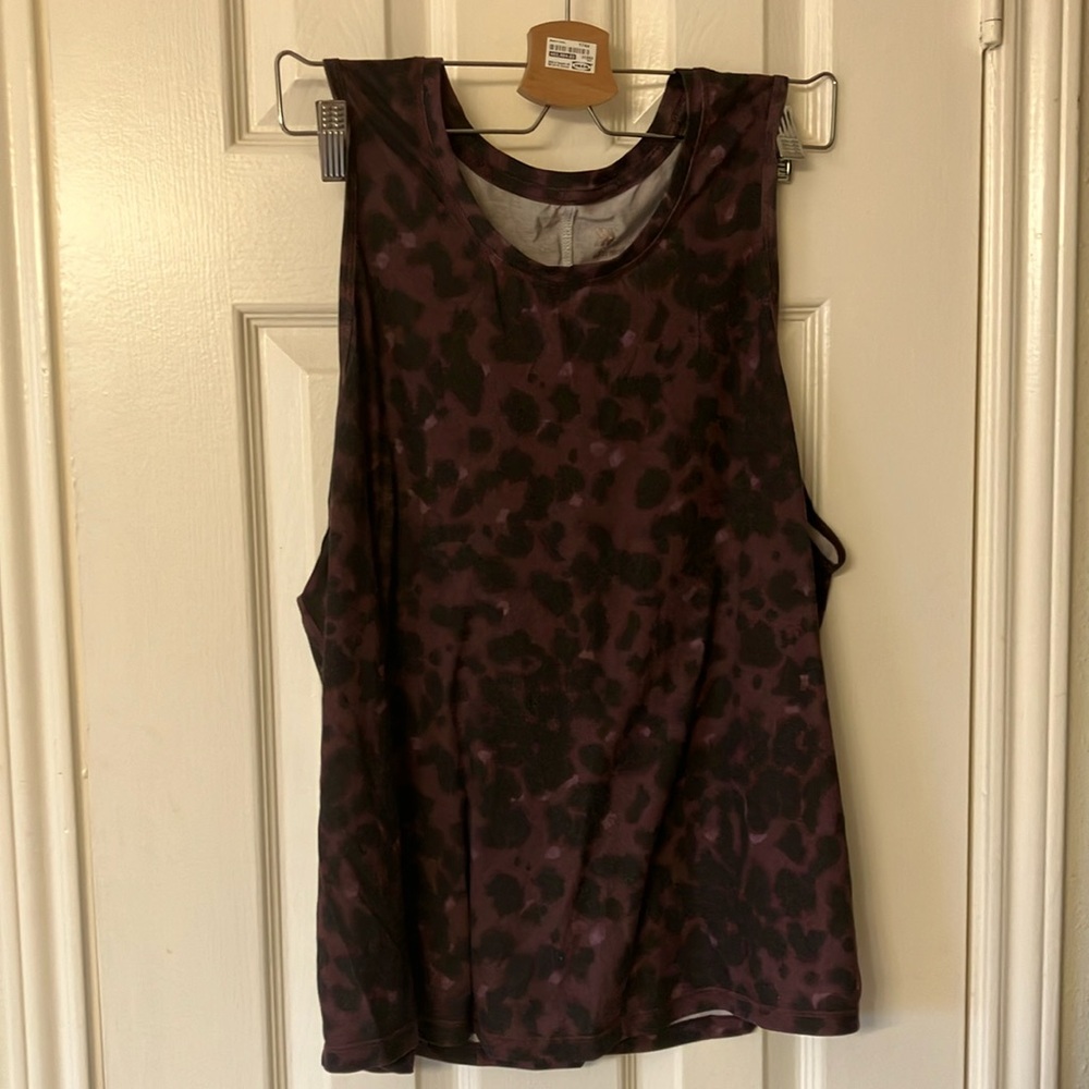 All in motion workout tank sz. Lg.